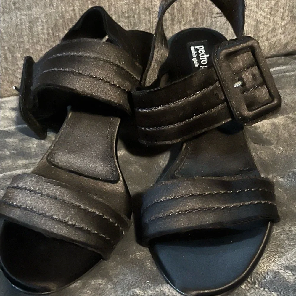 Pedro Garcia Elegant Black Sandals